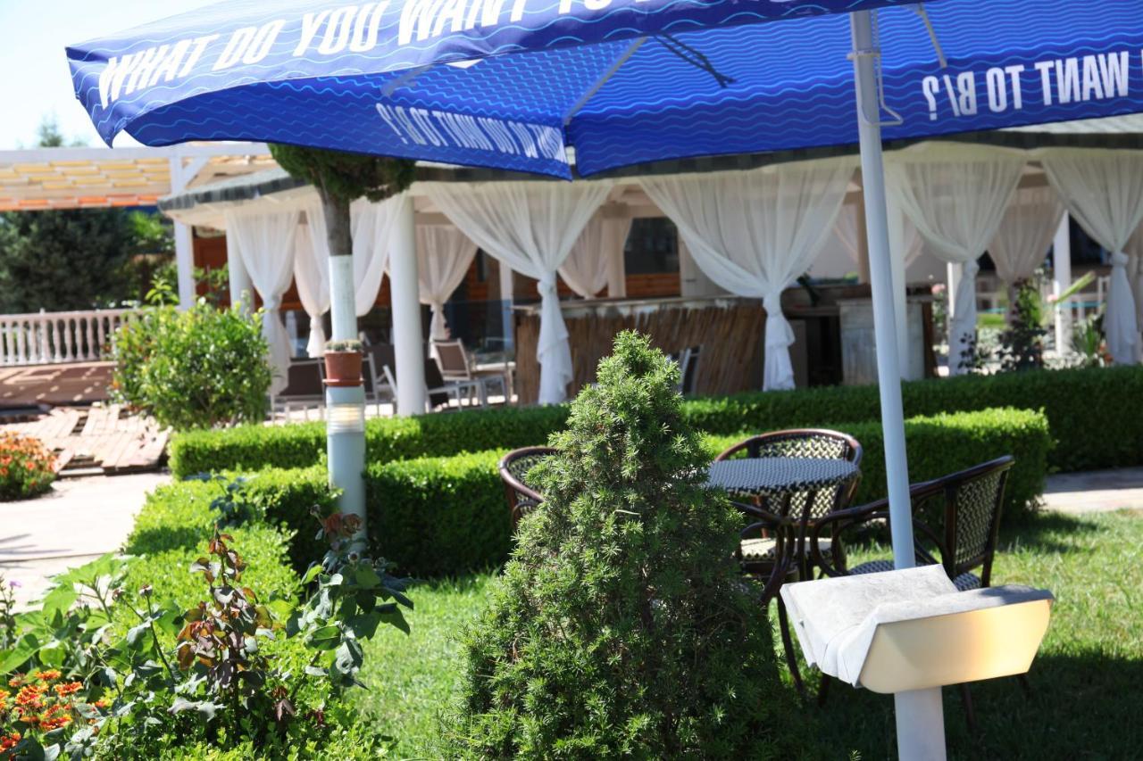 Freskia Resort Velipojë Exteriér fotografie